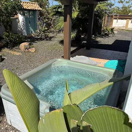 Casa Cesar 拉哈雷斯